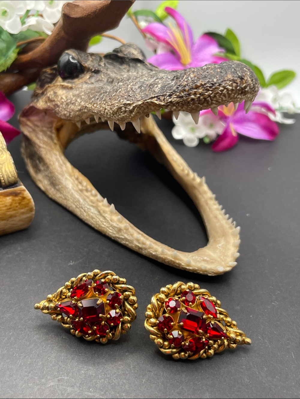 Barclay 1920’s red and gold tone clip earrings vintage